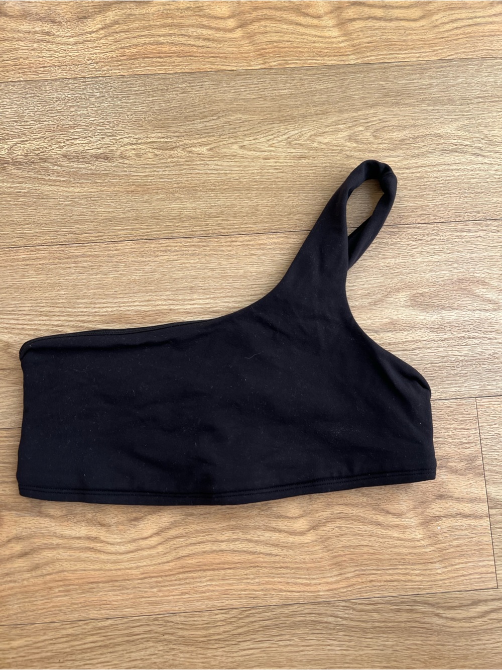 ALO Yoga One-Shoulder Sports Bra - Black